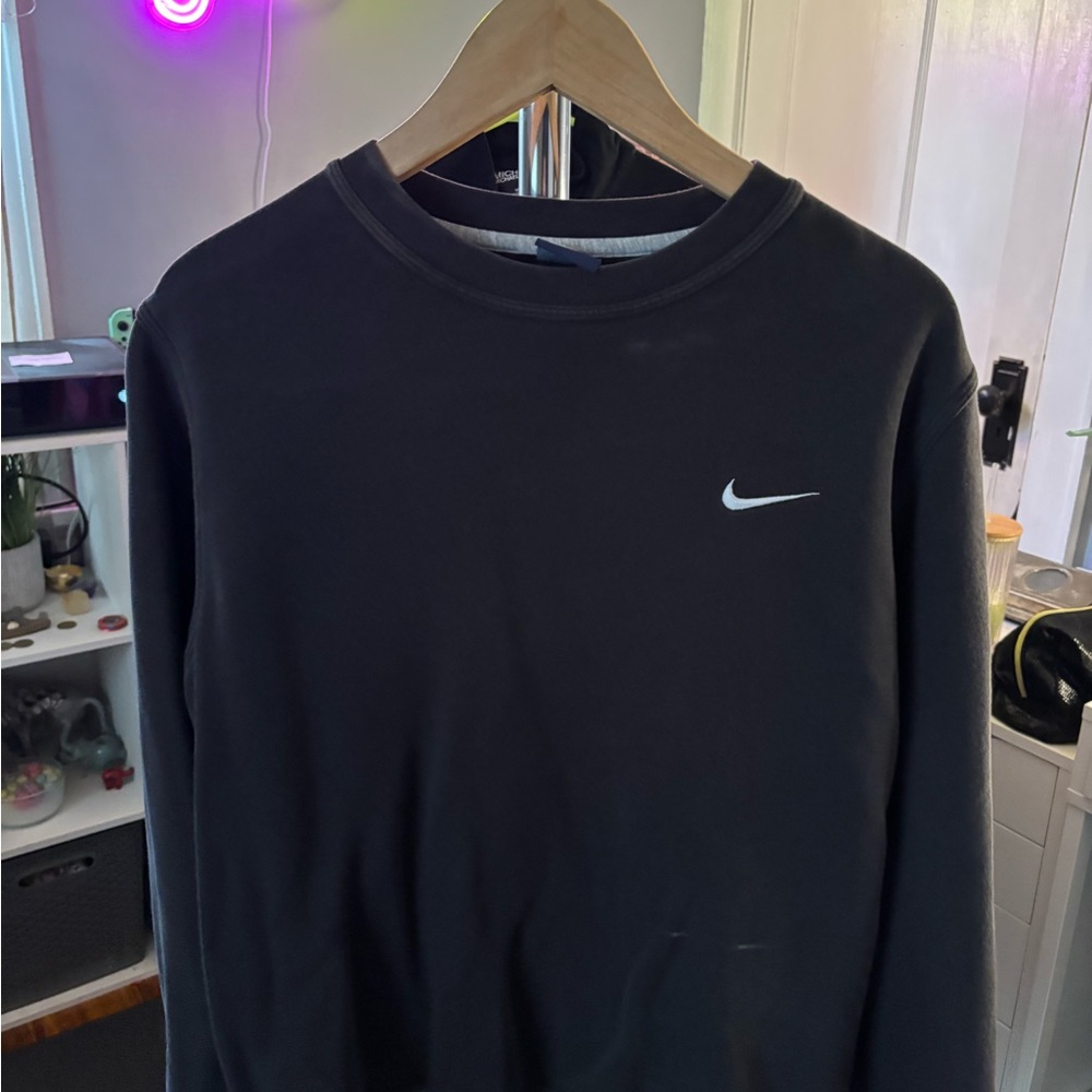 Nike Men's Black Crewneck Sweater